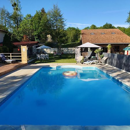 Luxury Safari Tents At Moulin Du Pommier Glamping & Camping Saulgond Buitenkant foto
