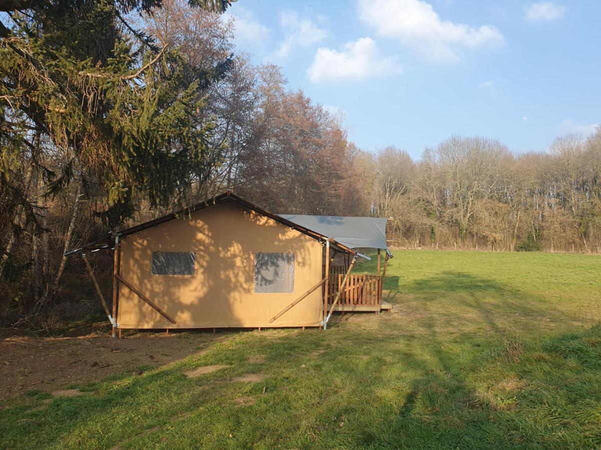 Luxury Safari Tents At Moulin Du Pommier Glamping & Camping Hotel Saulgond Buitenkant foto