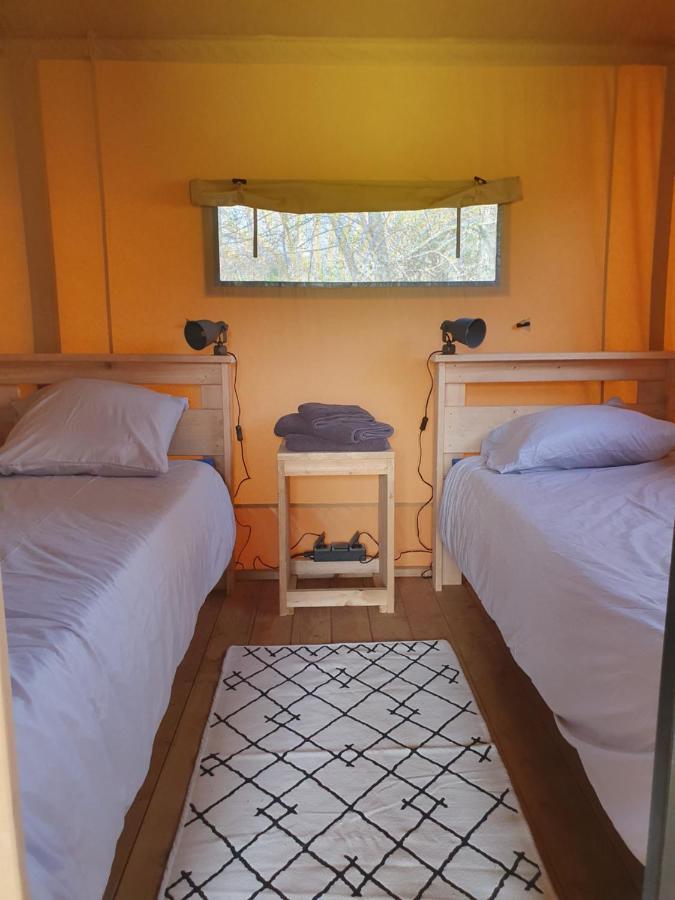 Luxury Safari Tents At Moulin Du Pommier Glamping & Camping Saulgond Buitenkant foto