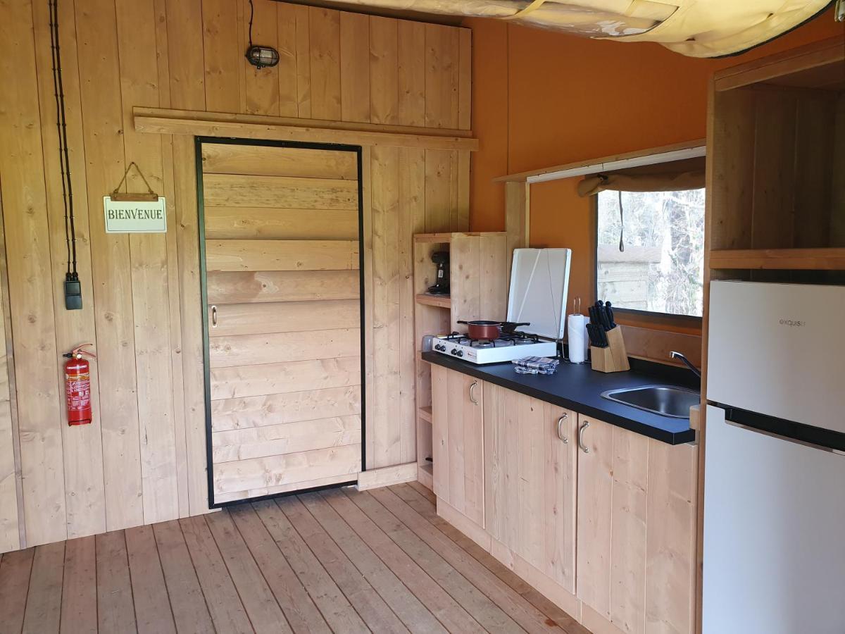 Luxury Safari Tents At Moulin Du Pommier Glamping & Camping Saulgond Buitenkant foto