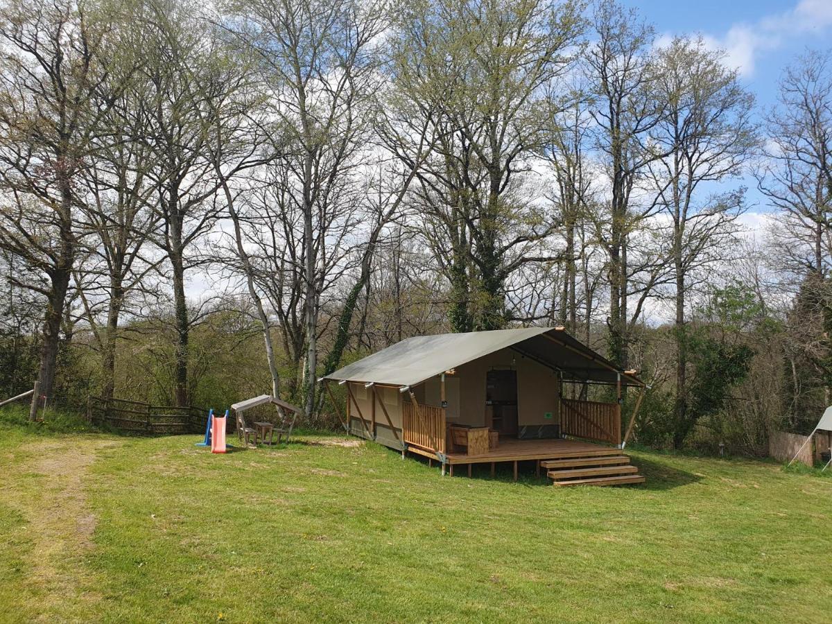 Luxury Safari Tents At Moulin Du Pommier Glamping & Camping Saulgond Buitenkant foto