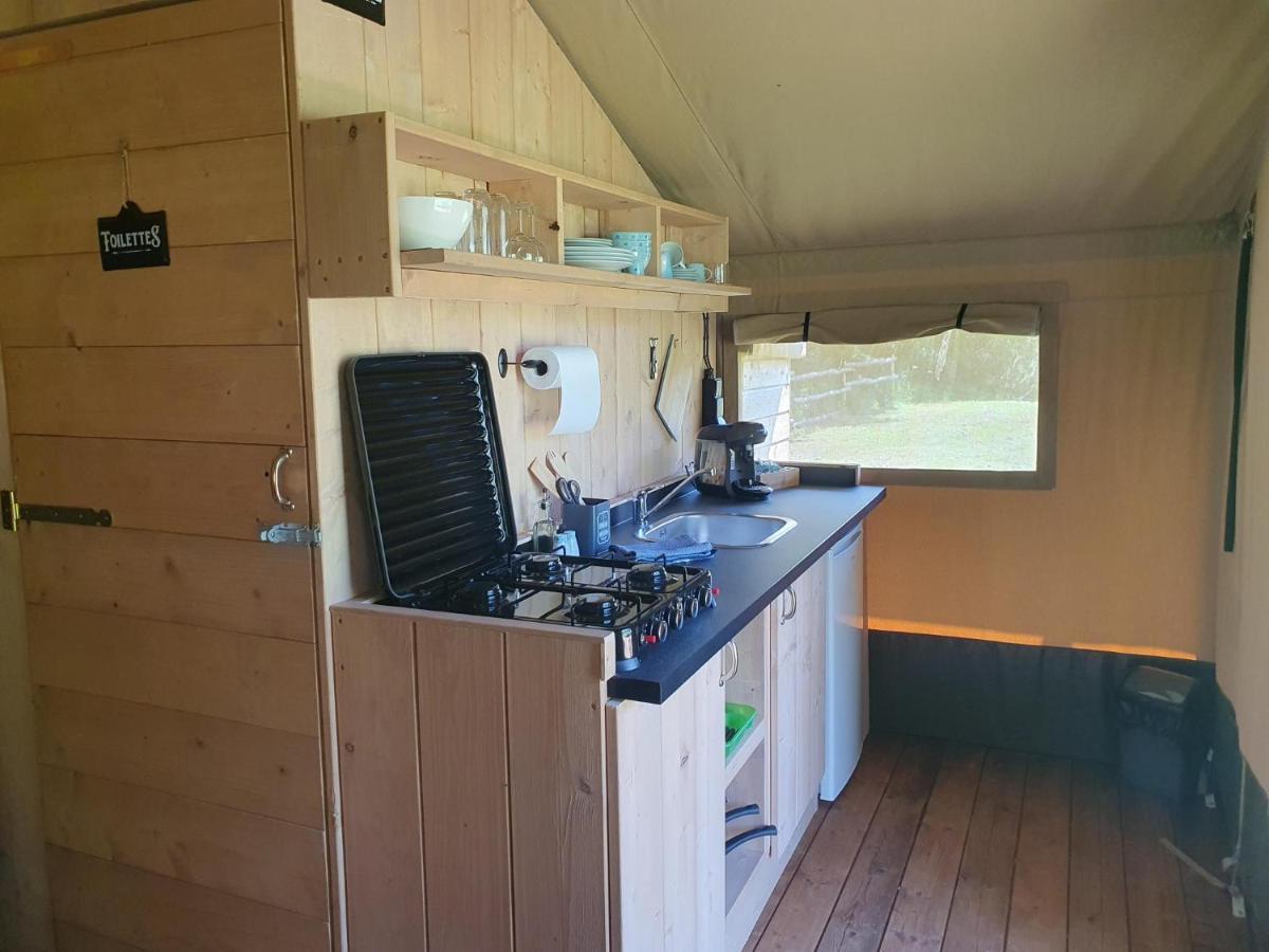 Luxury Safari Tents At Moulin Du Pommier Glamping & Camping Saulgond Buitenkant foto