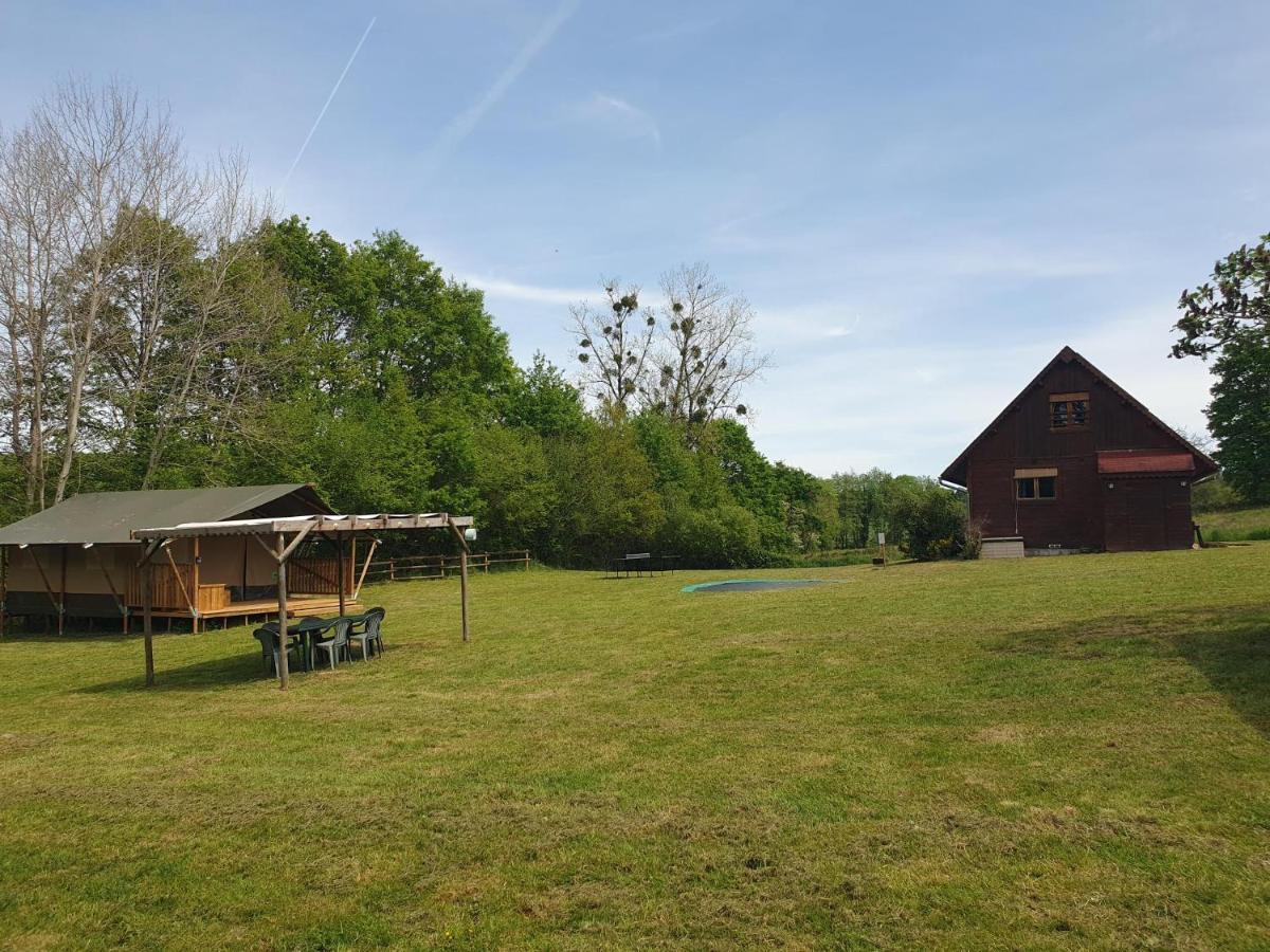 Luxury Safari Tents At Moulin Du Pommier Glamping & Camping Saulgond Buitenkant foto