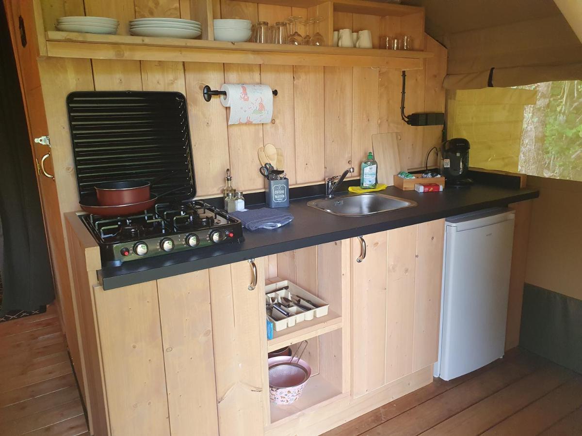 Luxury Safari Tents At Moulin Du Pommier Glamping & Camping Saulgond Buitenkant foto